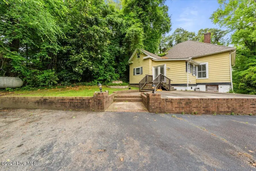 510 Summit Street, Carthage, NC 28327 - #3