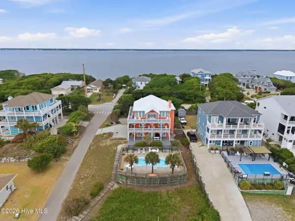 100 9th Street, Emerald Isle, NC 28594