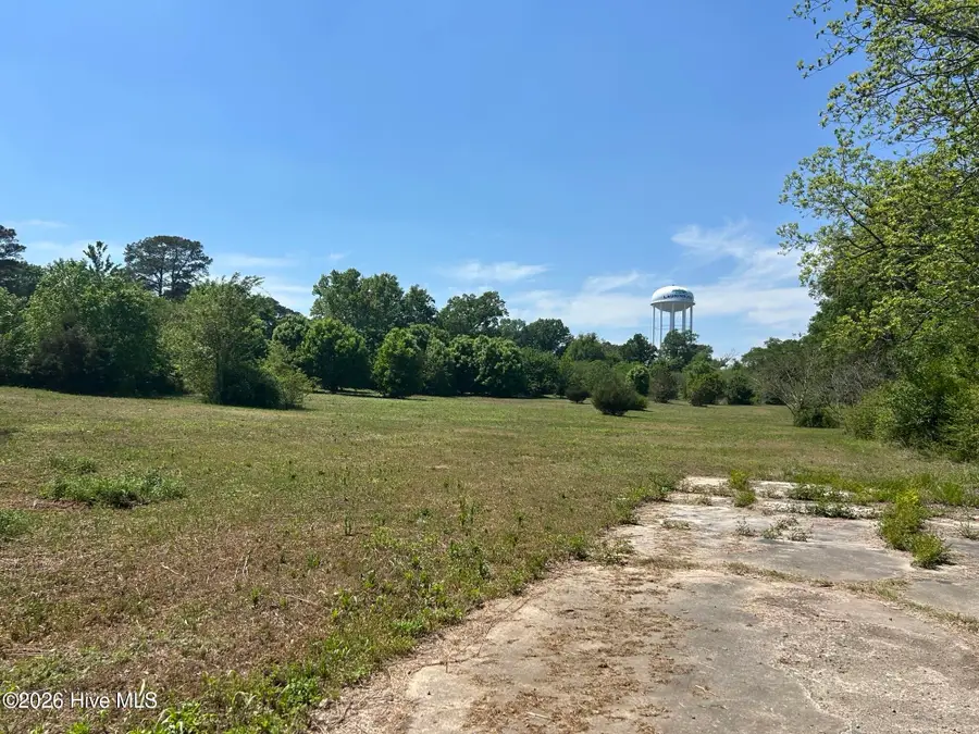 100 1st Street, Laurinburg, NC 28352 - #2