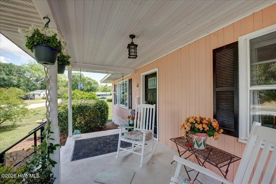 613 Franklin Avenue, New Bern, NC 28560 - #3