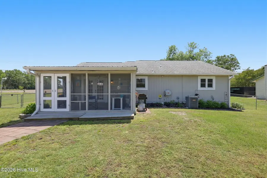 534 Waters Road, Jacksonville, NC 28546 - #2