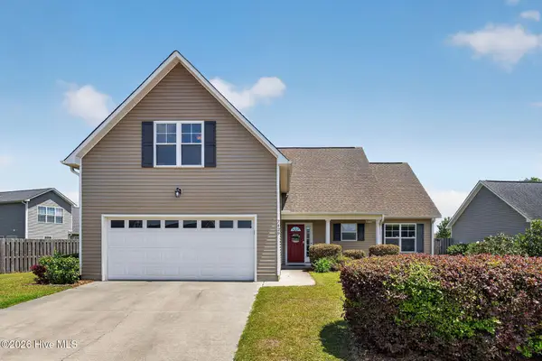 7429 Walking Horse Court, Wilmington, NC 28411