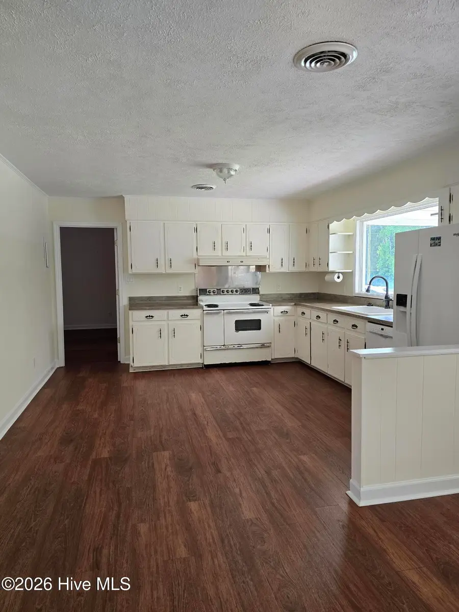 1140 Tart Road, Clarkton, NC 28433 - #2