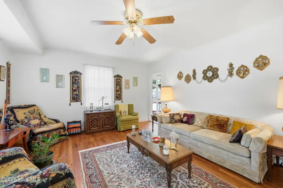 714 Jones Avenue, Kinston, NC 28501 - #3