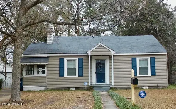 138 W Circle Court, Fayetteville, NC 28301