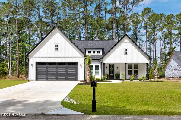813 Boundaryline Drive Nw, Calabash, NC 28467