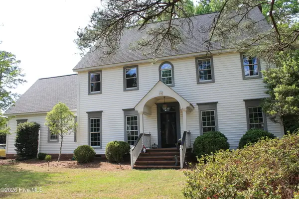123 Fort Sumter Drive, Greenville, NC 27858