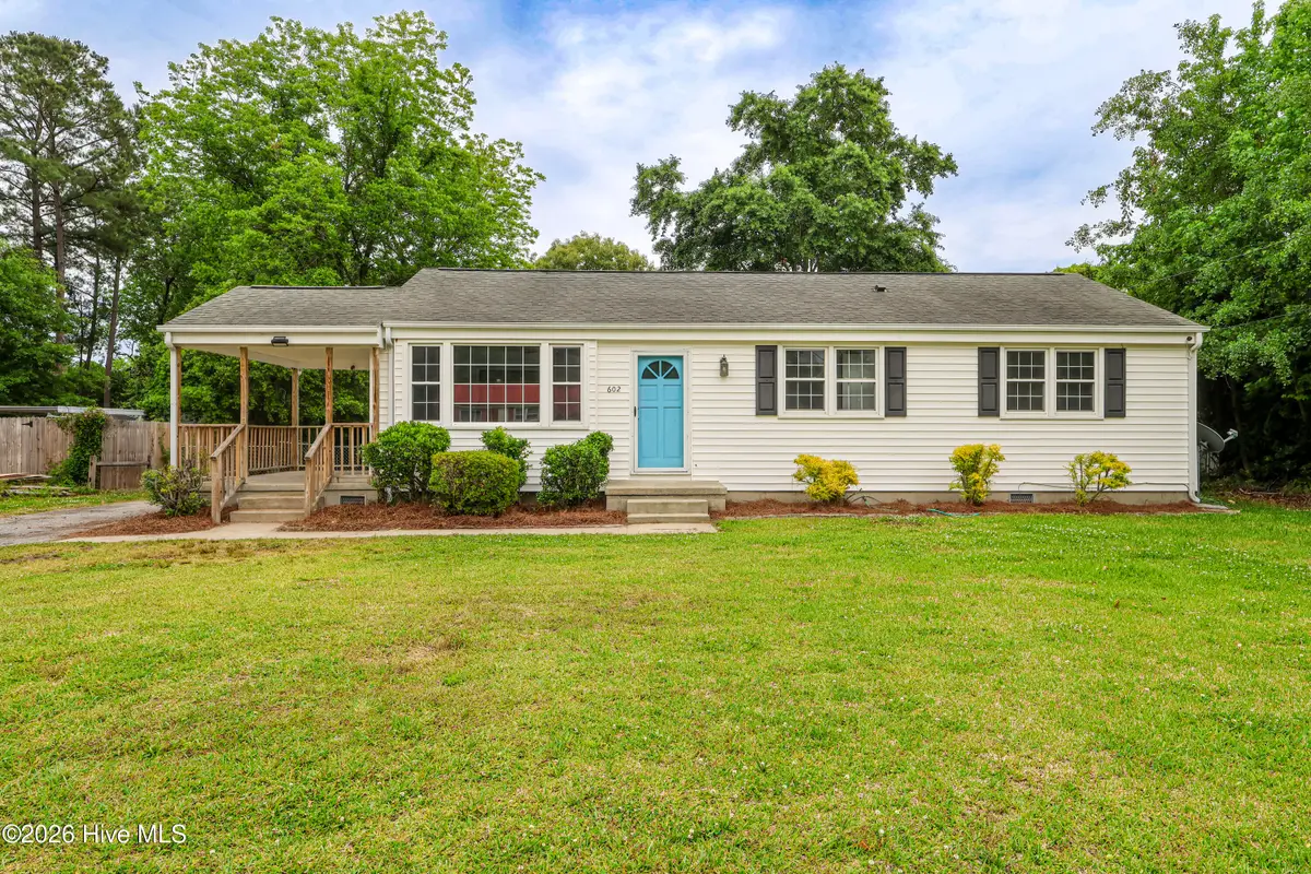 602 Seminole Trail, Jacksonville, NC 28540 - #1