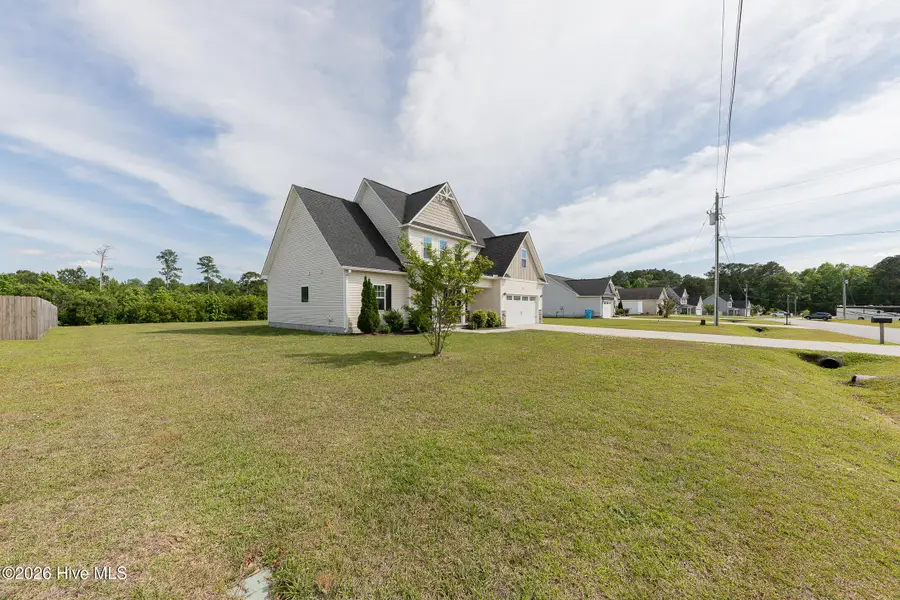 108 Easton Drive, Richlands, NC 28574 - #3