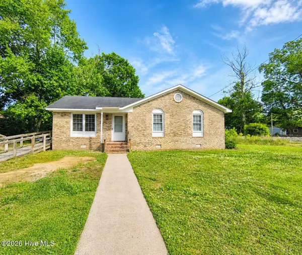 3649 S Walnut Street, Farmville, NC 27828