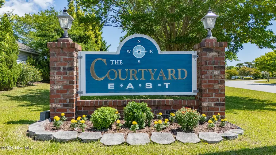 1603 Courtyard East, Beaufort, NC 28516 - #2