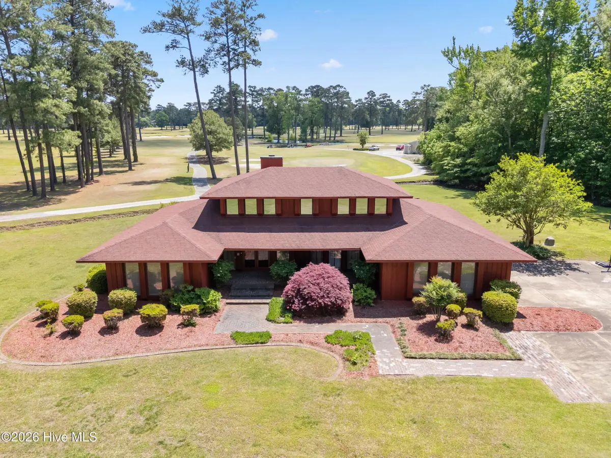 201 Country Club Drive, Elizabeth City, NC 27909 - #1