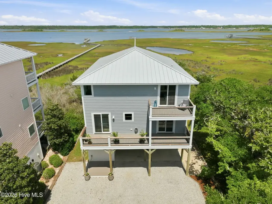 1207 S Topsail Drive, Surf City, NC 28445 - #3