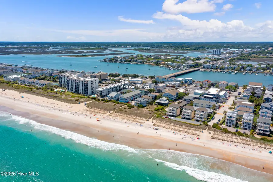 16 Oceanic Street, Wrightsville Beach, NC 28480 - #3