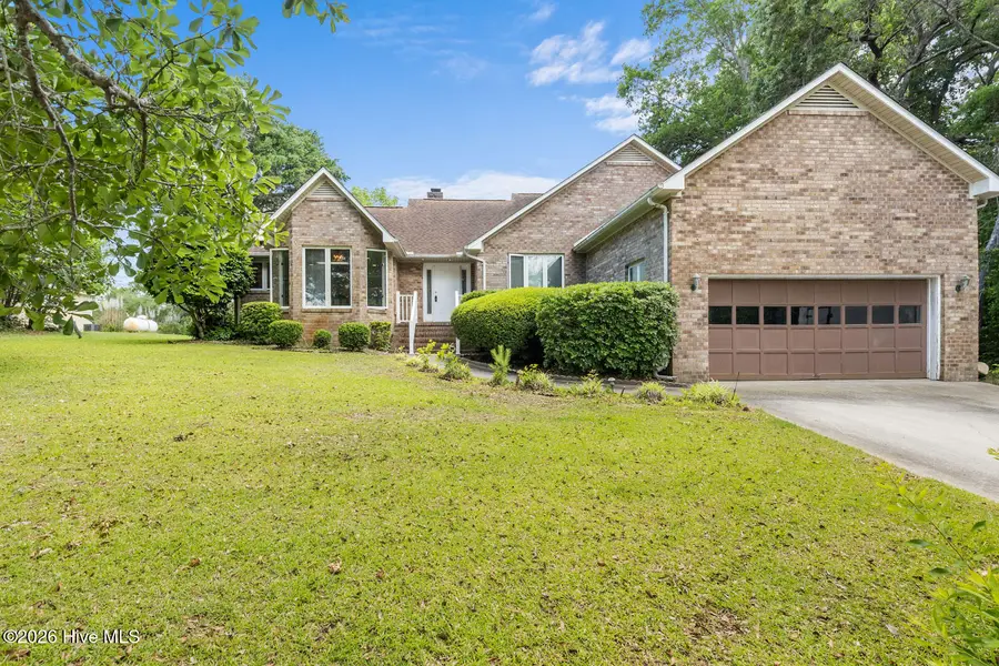 518 Chadwick Shores Drive, Sneads Ferry, NC 28460 - #2