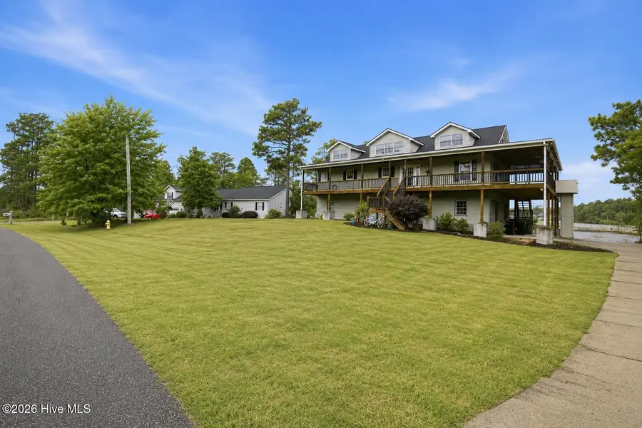 354 W South Shore Drive, Southport, NC 28461 - #3