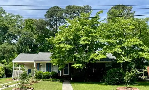 106 W Berkshire Road, Greenville, NC 27858