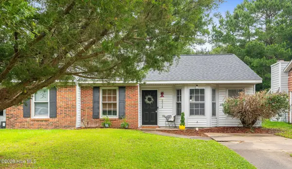 2314 Knollwood Lane, Midway Park, NC 28544