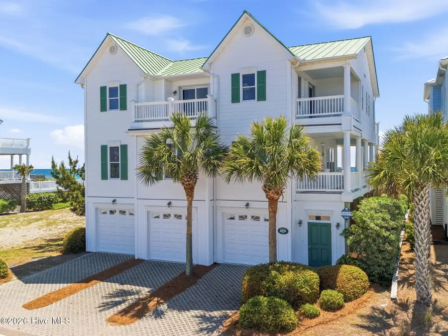 111 S Anderson Boulevard, Topsail Beach, NC 28445 - #2