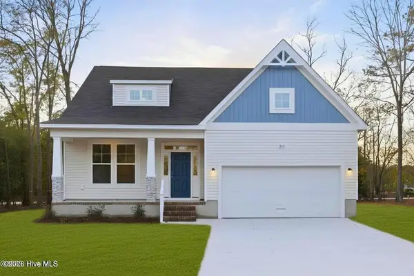 218 Chateau Drive, New Bern, NC 