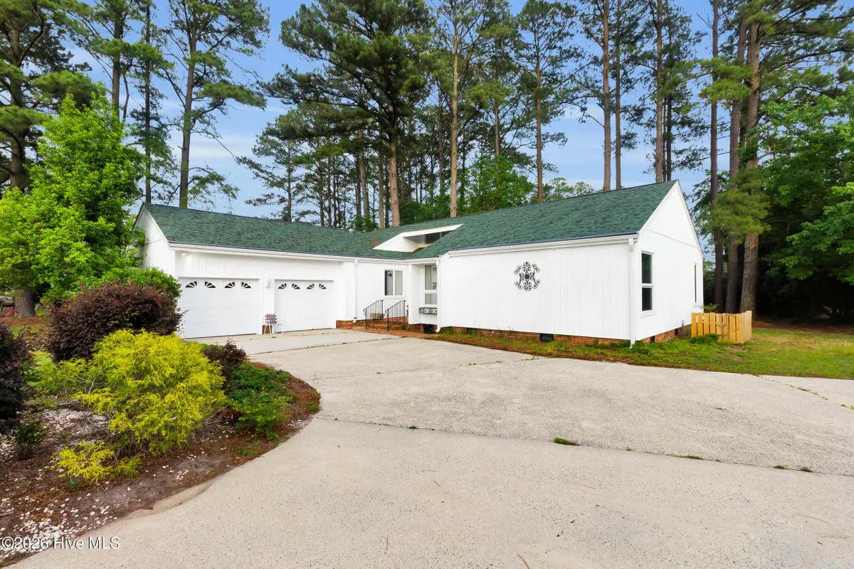 1106 Caracara Drive, New Bern, NC 28560 - #1