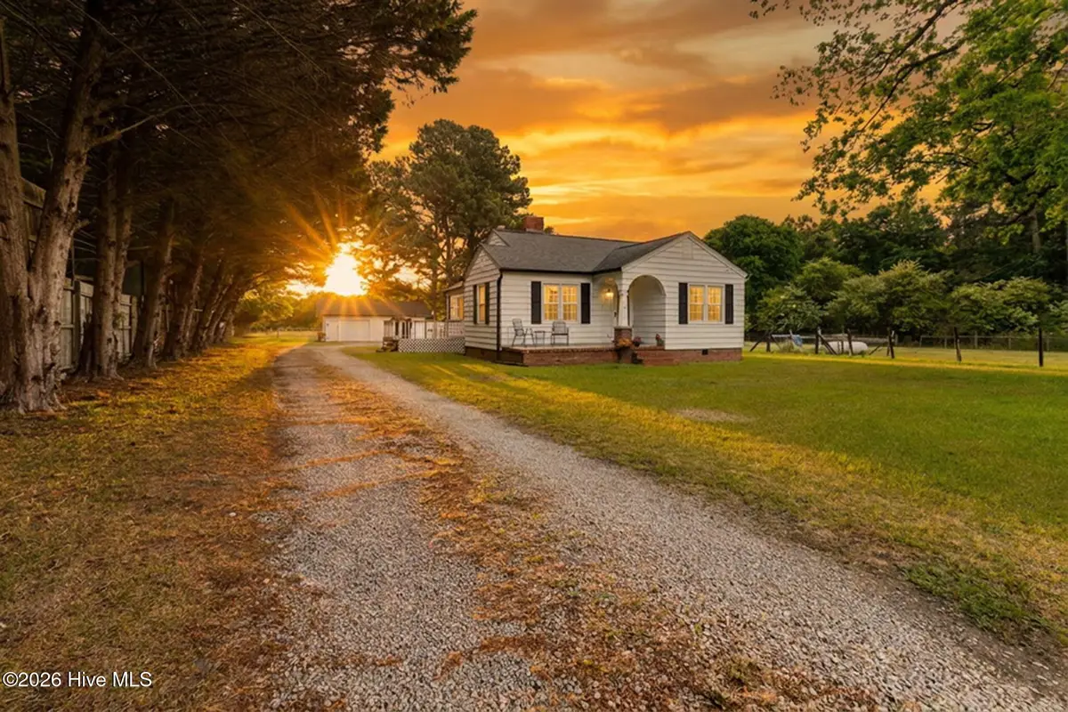 15951 Us Highway 15 501, Aberdeen, NC 28315 - #1