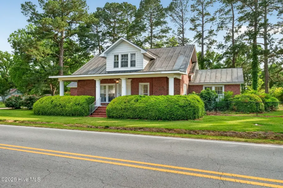 207 W 3rd Street, Princeton, NC 27569 - #3