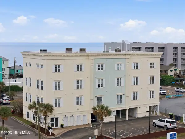 103 Charlotte Avenue #Apt 104, Carolina Beach, NC 28428