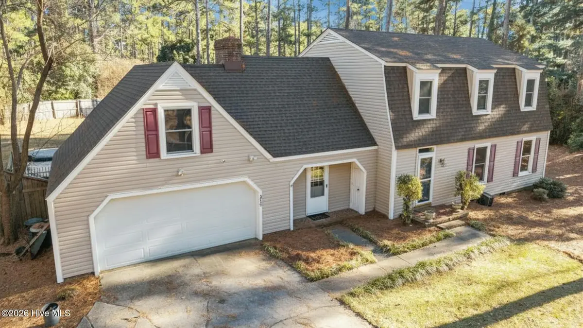 215 Canterbury Road, Southern Pines, NC 28387 - #1