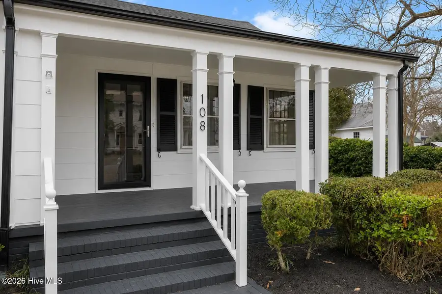 108 N Watauga Avenue, Dunn, NC 28334 - #2