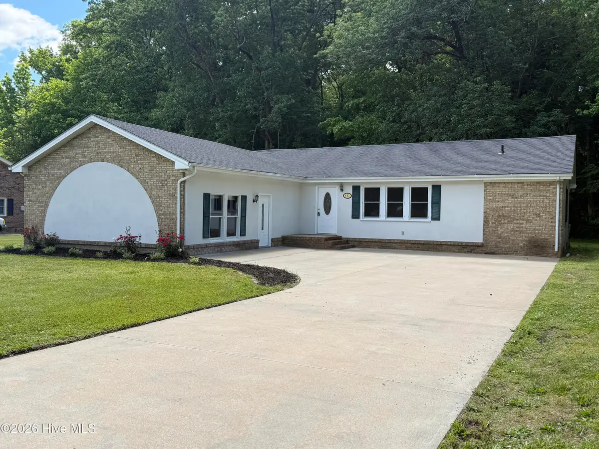 602 Terry Street, Elizabeth City, NC 27909 - #1