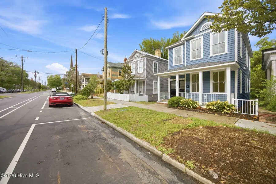 505 S 5th Avenue, Wilmington, NC 28401 - #3