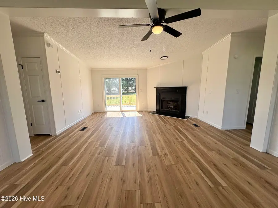 6412 Litchfield Road S, Wilson, NC 27893 - #2
