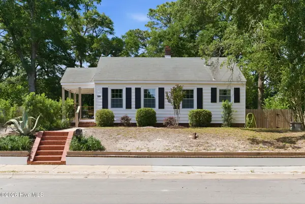705 Ivey Circle, Wilmington, NC 28401