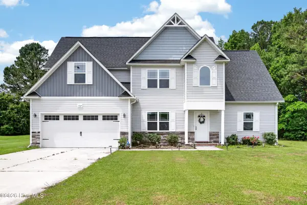 107 Pegasus Place N, Jacksonville, NC 28540