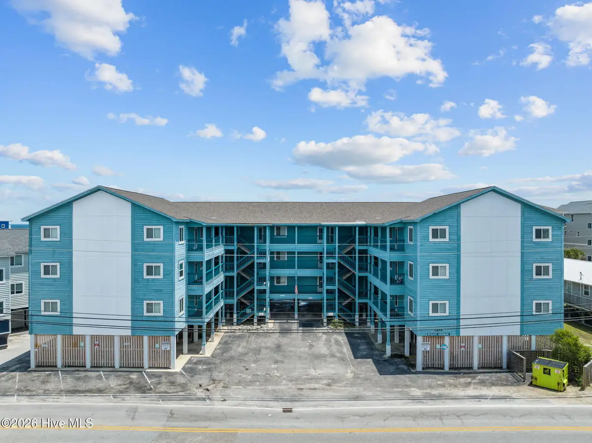 1404 Canal Drive #Apt 27, Carolina Beach, NC 28428 - #1