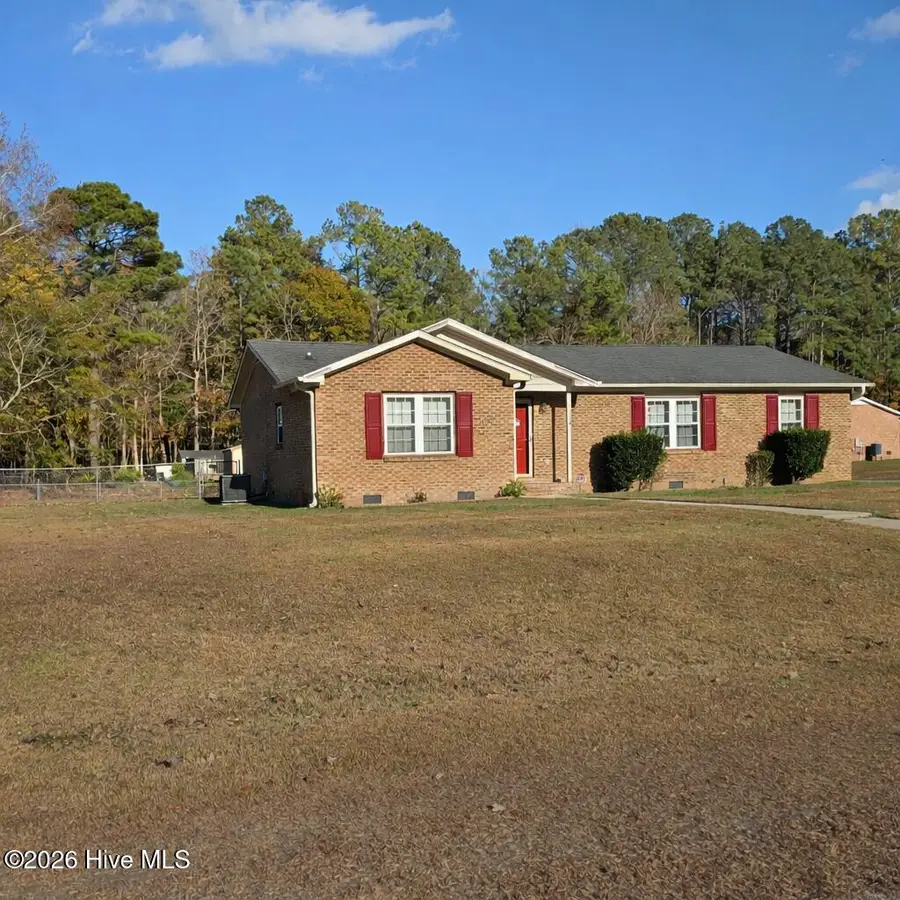 200 Carolina Drive, Jacksonville, NC 28546 - #2