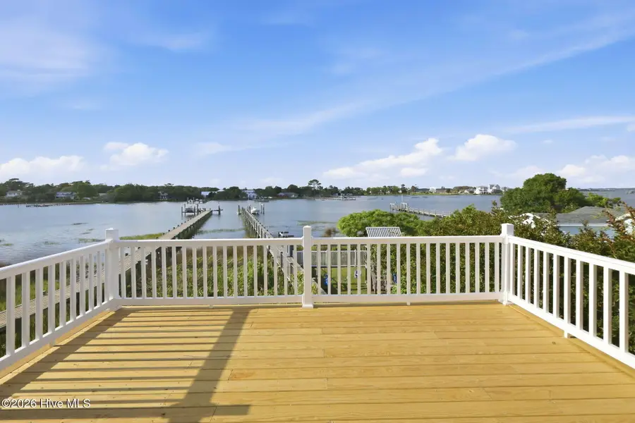 1510 Avery Street, Morehead City, NC 28557 - #2