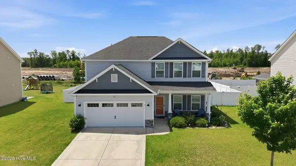 370 Holly Grove Drive, Winterville, NC 28590