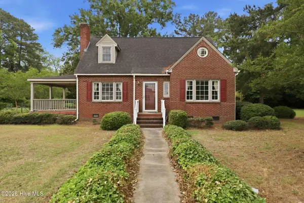 205 W Purvis Street, Robersonville, NC 27871