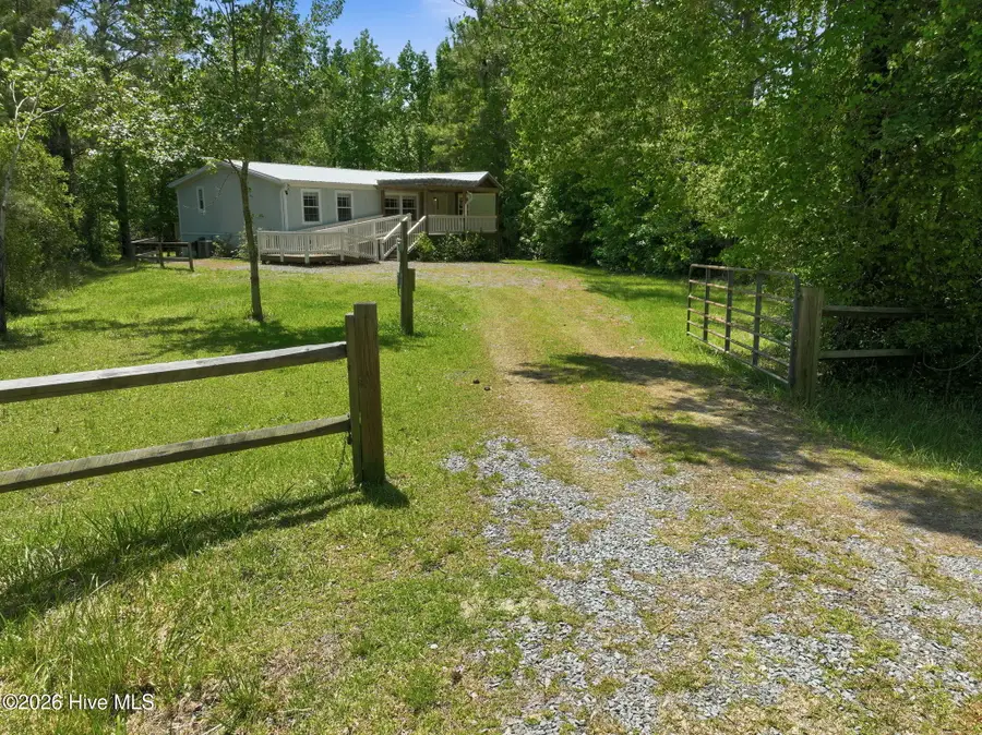 217 Woodside Drive, Hampstead, NC 28443 - #3