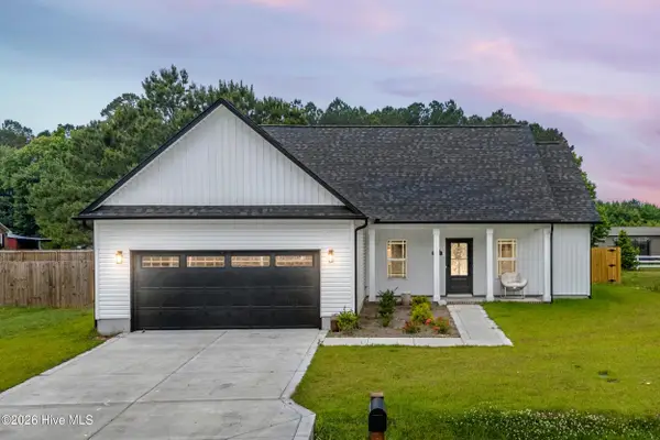 309 Belgian Court, Richlands, NC 28574
