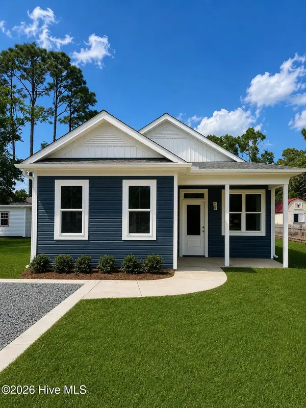 4388 Sweetbay Drive Se, Southport, NC 28461