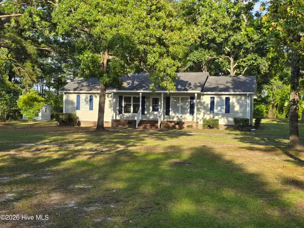 152 Clifton Meadows Lane, Hubert, NC 28539
