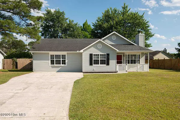 172 Glenwood Drive, Hubert, NC 28539