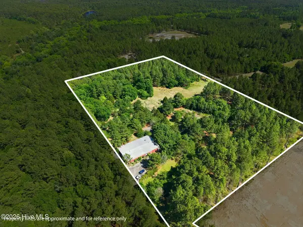 478 Rattlesnake Trail, Aberdeen, NC 28315
