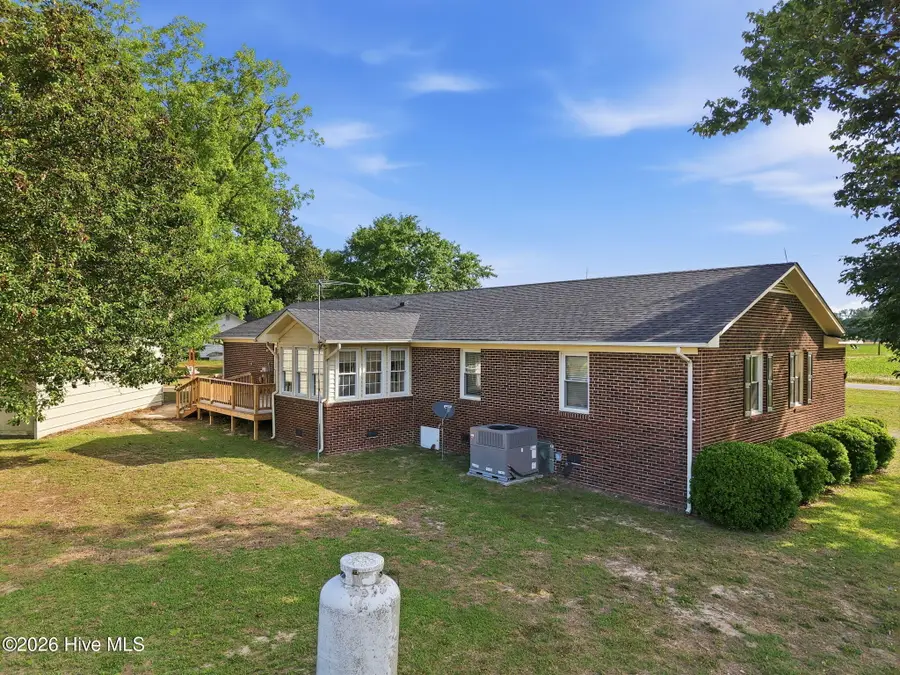 132 Jesse T Bryan Road, Kinston, NC 28504 - #3