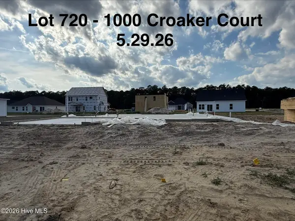 1000 Croaker Court, New Bern, NC 28562