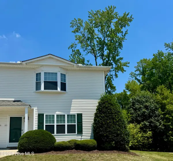 1225 Cross Creek Circle #G7, Greenville, NC 27834
