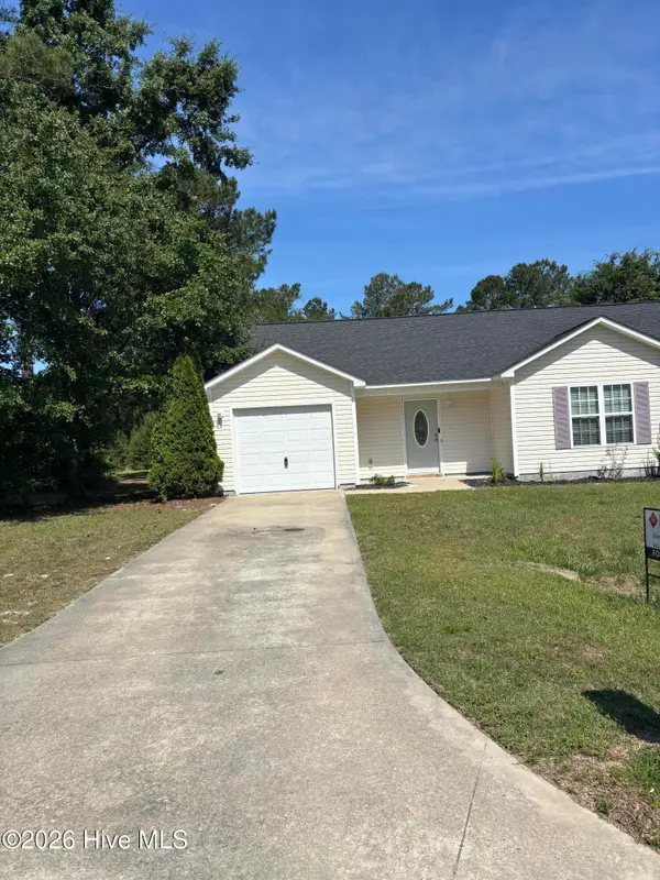 158 Ashbury Park Lane, Richlands, NC 28574